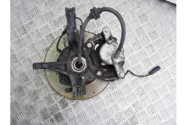 Mangueta delantera izquierda, Renault Clio Iv Dynamique 2014