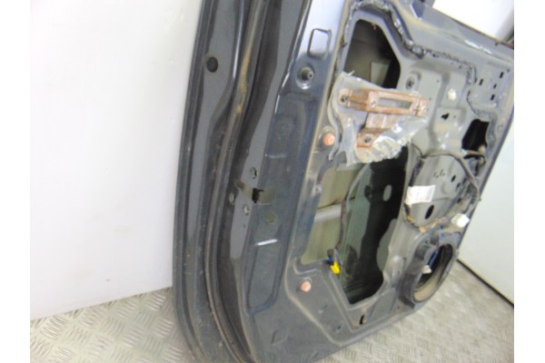 Puerta trasera izquierda, Nissan Navara Pickup (D40M) Doble Cab SE 4X4 2005