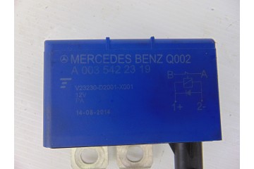 Rele, Mercedes-benz Clase a (Bm 176) A 180 CDI BlueEfficiency (176.012) 2014, A0035422319