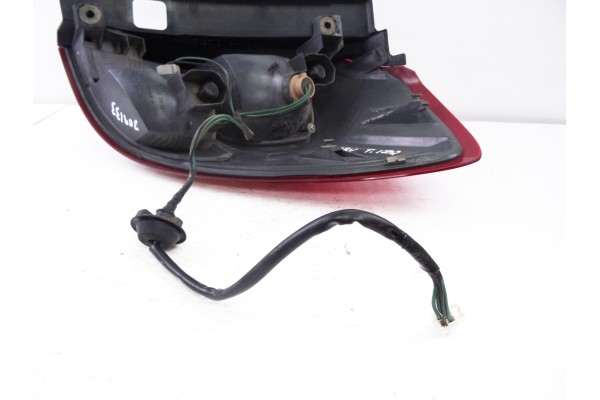 Piloto trasero izquierdo, Subaru Legacy Combi/ Outback (B13/BP) 2.5 Sw 2005