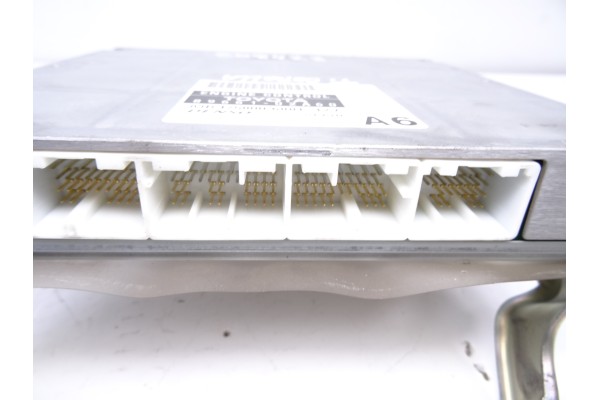Centralita motor uce, Toyota Corolla (E12) 2.0 D-4D Sol Berlina 2004, 8966102A60