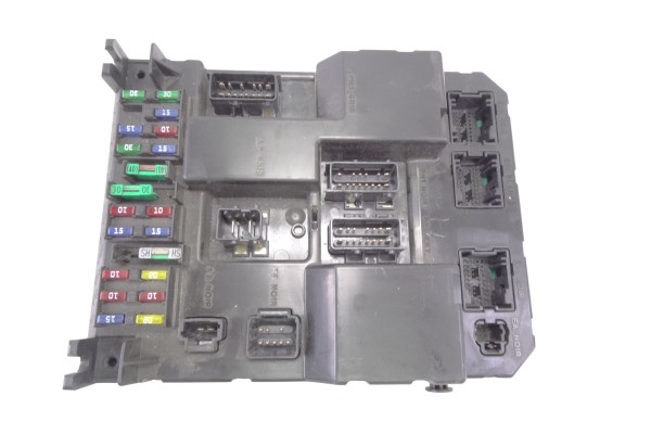 Caja reles / fusibles, Peugeot 307 (S1)(04.2001) Xs 2005, 9651197480