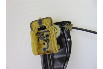 13406674  ELEVALUNAS DELANTERO DERECHO OPEL ASTRA K BERLINA 5P Dynamic Start/Stop 2016 13406674 191477 OPEL - 2