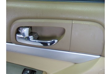 Puerta trasera izquierda, Ssangyong Rodius Xdi Limited AWD 2006, DORADA