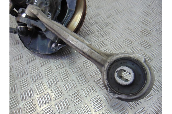 MANGUETA DELANTERA IZQUIERDA MERCEDES-BENZ CLASE C (BM 203) BERLINA