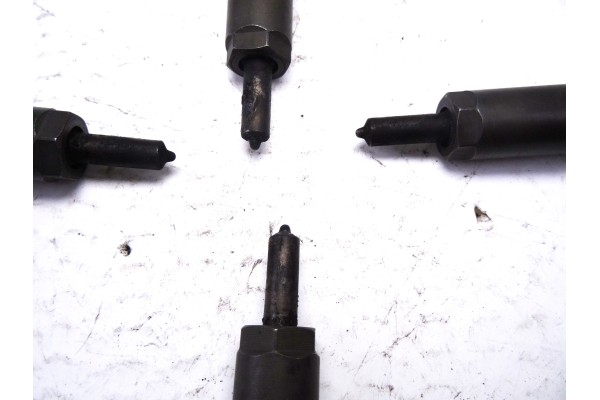 Inyector, Opel Astra H Berlina Cosmo 2007, 0445110175
