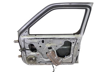 Puerta delantera derecha, Nissan Pickup (D22) TD Doble Cabina Navara 2002
