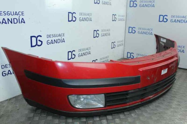 Paragolpes delantero