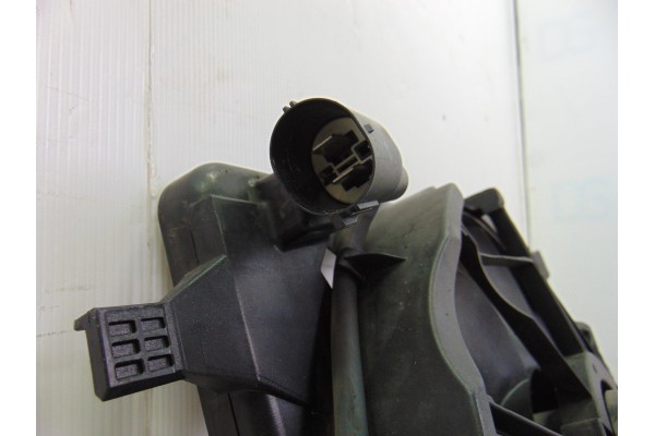 3M5H-8C607-RJ  ELECTROVENTILADOR FORD FOCUS BERLINA (CB4) Trend 2009 3M5H-8C607-RJ 191742 FORD - 5