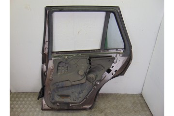 Puerta trasera derecha