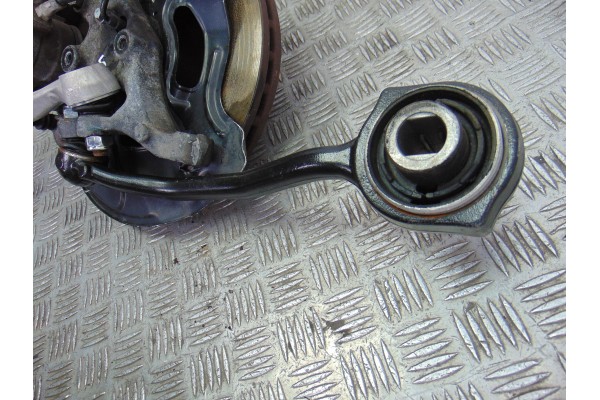 MANGUETA DELANTERA IZQUIERDA MERCEDES-BENZ CLASE C (BM 203) BERLINA