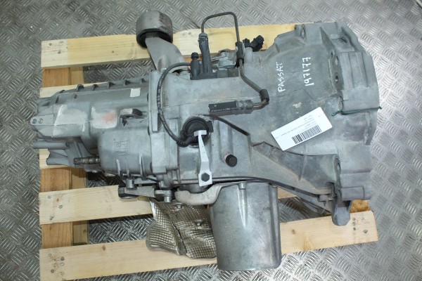 Caja cambios, Volkswagen Passat Berlina (3B3) Advance 2003, FXR