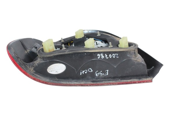 Piloto trasero derecho, Bmw Serie 5 Berlina (E39) 525i 2001