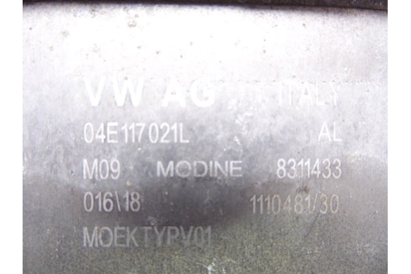 Enfriador aceite motor, Volkswagen Golf Vii Berlina (BQ1/BE2) Advance 2018, 04E117021L