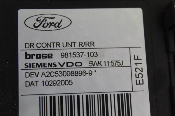 Elevalunas trasero derecho, Ford Focus Berlina (Cap) Trend 2005