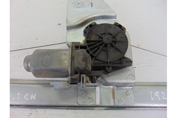 2 PIN ELEVALUNAS DELANTERO DERECHO CITROEN BERLINGO COMBI Tonic 2015 2 PIN 192921 CITROEN - 1