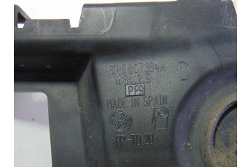 Molduras traseras, Volkswagen Polo V (6R1) Gti 2011, 6R6807394A
