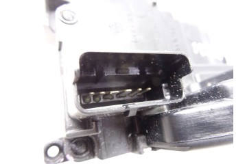 Cerradura puerta delantera derecha, Renault Kangoo Ii (F/KW0) Profesional 2015, 8200497604D