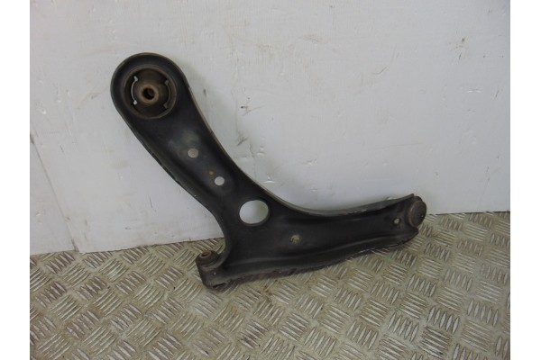 Brazo suspension inferior delantero derecho, Kia Rio (Yb) Business 2017