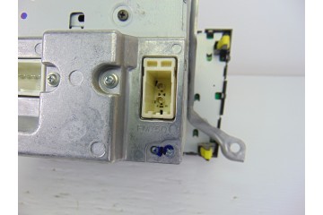 86120-05190 SISTEMA AUDIO / RADIO CD TOYOTA AVENSIS CROSS SPORT (T27) Advance 2011 86120-05190 193083 TOYOTA - 4