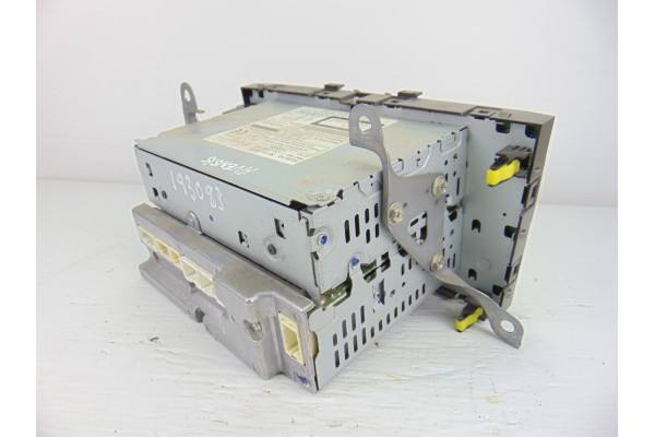 86120-05190 SISTEMA AUDIO / RADIO CD TOYOTA AVENSIS CROSS SPORT (T27) Advance 2011 86120-05190 193083 TOYOTA - 5