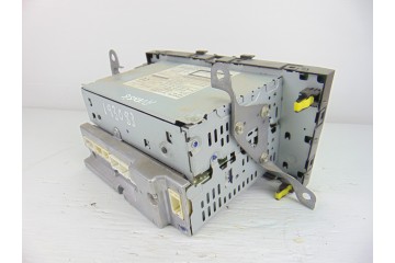 86120-05190 SISTEMA AUDIO / RADIO CD TOYOTA AVENSIS CROSS SPORT (T27) Advance 2011 86120-05190 193083 TOYOTA - 5