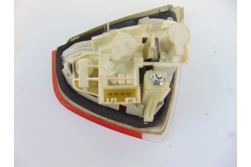 Piloto trasero derecho interior, Bmw Serie 3 Berlina (E90) 318d 2006, 6937460