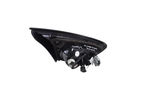 Piloto trasero derecho interior, Ford Puma ST-Line 2023, L1TB13A602AD