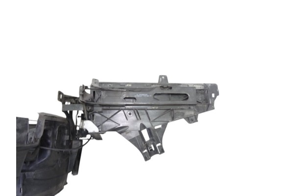 Panel frontal, Bmw Serie 7 (F01/F02) 740d xDrive 2011
