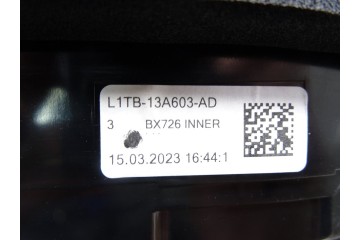 Piloto trasero izquierdo interior, Ford Puma ST-Line 2023, L1TB13A603AD