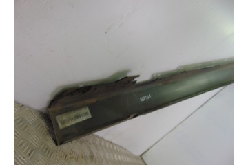 7256911 FALDON LATERAL BMW SERIE 3 BERLINA (F30) 318d 7256911 193194 BMW - 3