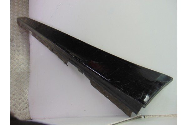 7256911 FALDON LATERAL BMW SERIE 3 BERLINA (F30) 318d 7256911 193194 BMW - 4