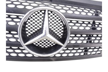 Rejilla delantera, Mercedes-benz Vito Furgón (639) 109 CDI Compacto (639.601) 2005, A6398800185