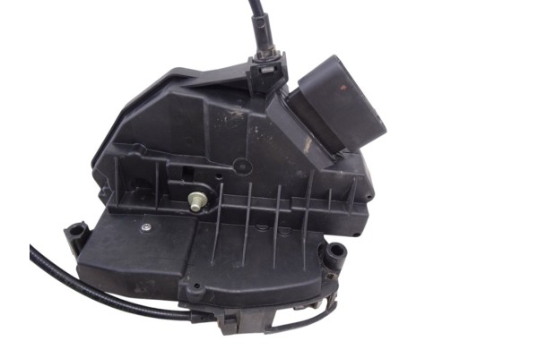 Cerradura puerta delantera derecha, Ford Focus Sportbreak (Cew) Trend 2021, BM5AA21812BF