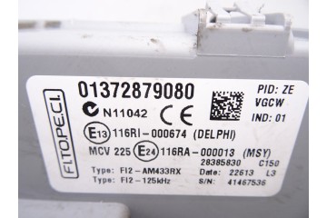 Caja reles / fusibles, Citroen Nemo Furgón 2013, 01372879080