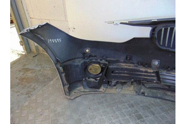 Paragolpes delantero