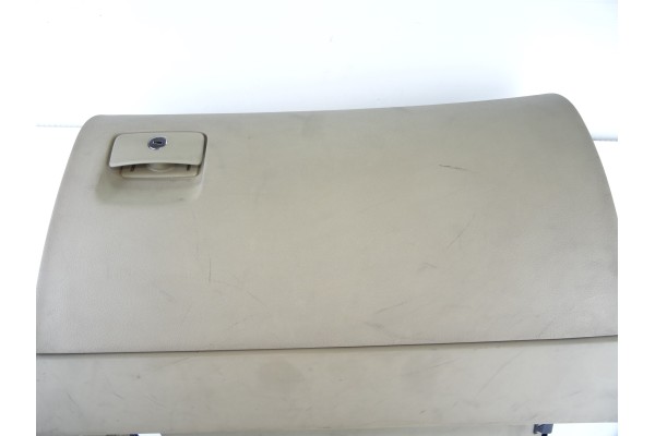 Guantera, Audi A8 (4E) 3.0 TDI Quattro 2005, 4E1857096J