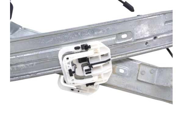 Elevalunas delantero derecho, Ford Kuga (Cbs) Titanium 2013