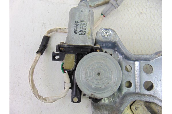 Elevalunas delantero derecho, Toyota Land Cruiser (J9) TD VX (5-ptas.) (KZJ95) 1997