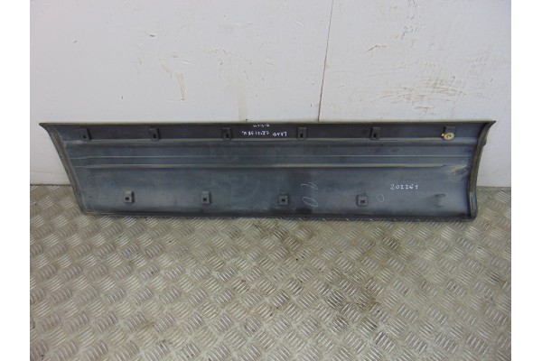 Moldura, Toyota Land Cruiser (J9) TD VX (5-ptas.) (KZJ95) 1997, 75071-60010