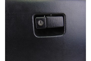 Guantera, Toyota Mr 2 Roadster (W30) 1.8 SMT Hardtop 2004, 64429-17010