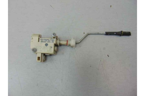 Motor cierre centralizado porton, Volkswagen Eos (1F7)(2006) 2.0 Tdi 2006, 1Q0810773