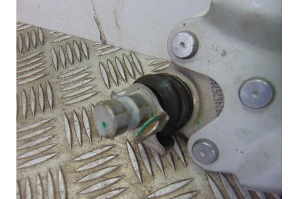 Brazo suspension inferior delantero izquierdo, HN05