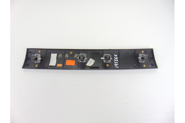 Molduras delanteras, Audi A6 Avant (4B5) 3.0 2002, 4B1853190