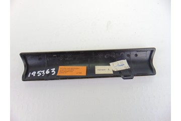 Molduras delanteras, Audi A6 Avant (4B5) 3.0 2002, 4B0857967