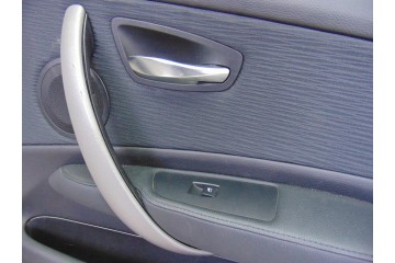 Guarnecido puerta delantera derecha, Bmw Serie 1 Berlina (E81/E87) 118d 2010