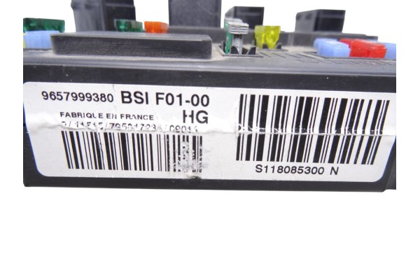 Caja reles / fusibles, Citroen C3 1.1 Sx 2003, 9657999380