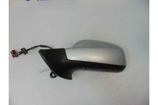Retrovisor izquierdo
