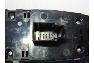 Mando elevalunas delantero izquierdo, Bmw Serie 3 Berlina (F30) 328i 2012, 9208111