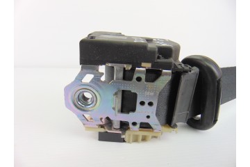 Cinturon seguridad delantero derecho, Ford Focus Berlina (CB4) Trend 2009